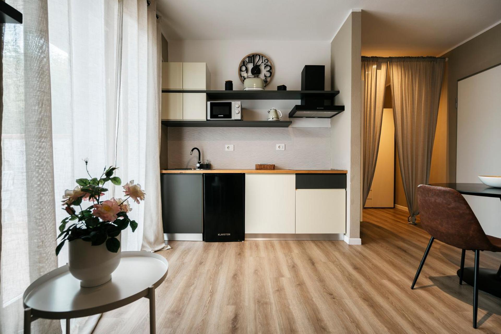 פונטונה די סקרלינו Mistral Apartments מראה חיצוני תמונה